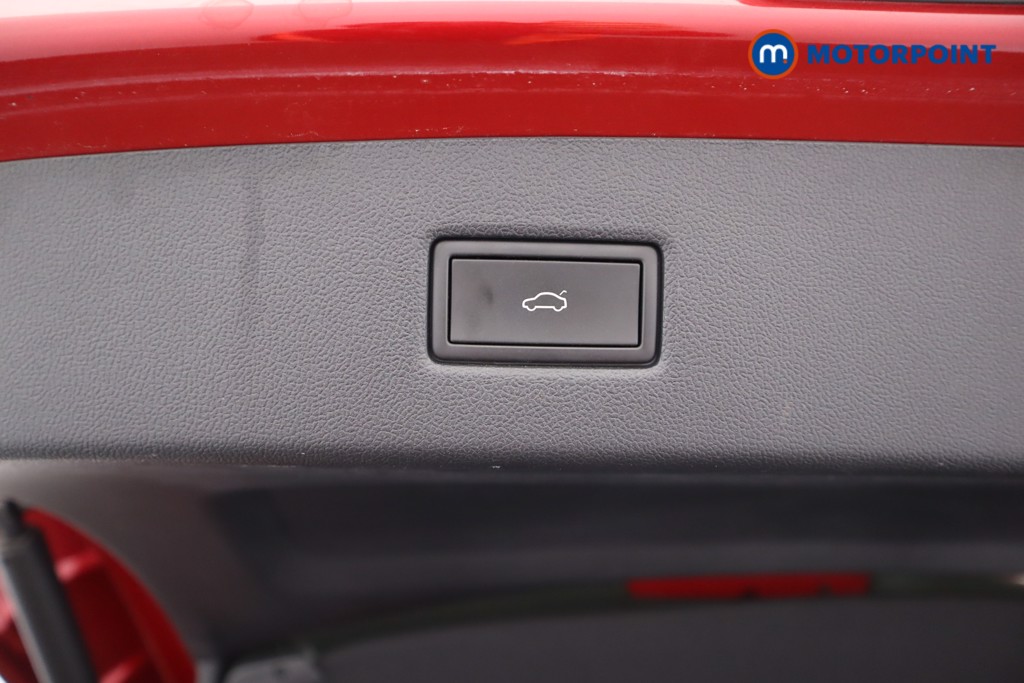 Ford Explorer Premium Automatic Electric SUV - Stock Number (1587676) - 26th supplementary image