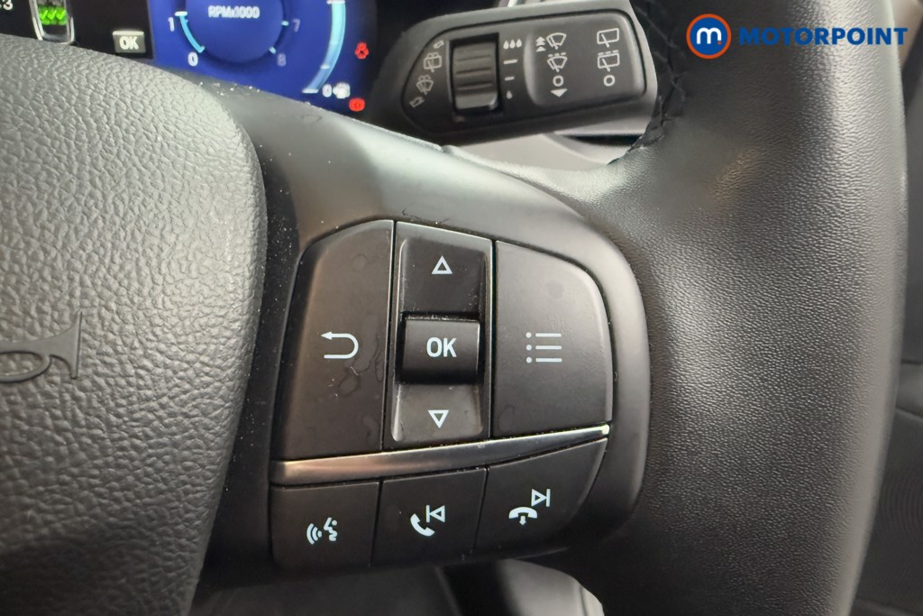 Ford Focus Active X Automatic Petrol Hatchback - Stock Number (1587700) - 5th supplementary image