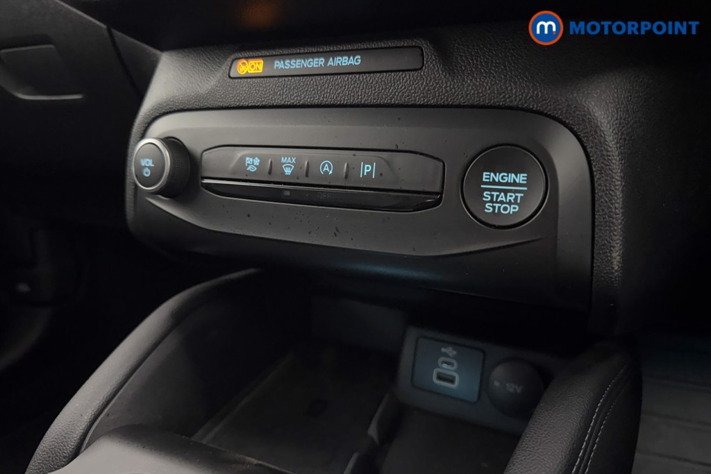 Ford Focus Active X Automatic Petrol Hatchback - Stock Number (1587700) - 13th supplementary image