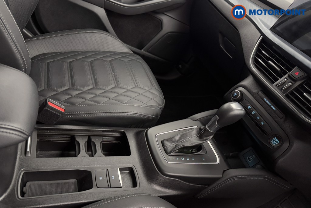 Ford Focus Active X Automatic Petrol Hatchback - Stock Number (1587700) - 16th supplementary image