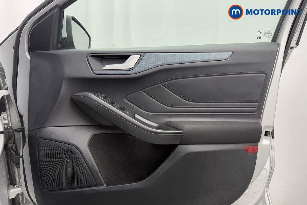 Ford Focus Active X Automatic Petrol Hatchback - Stock Number (1587700) - 18th supplementary image