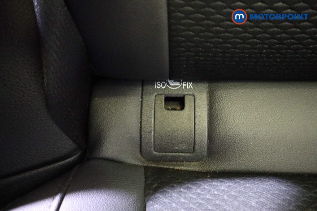 Nissan Qashqai Tekna Automatic Diesel SUV - Stock Number (1587737) - 18th supplementary image