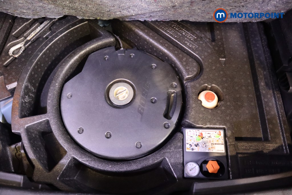 Nissan Qashqai Tekna Automatic Diesel SUV - Stock Number (1587737) - 21st supplementary image