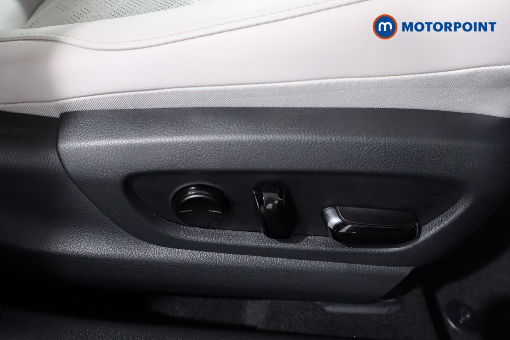 Lexus UX 250H 2.0 5Dr Cvt Without Nav Automatic Petrol-Electric Hybrid SUV - Stock Number (1587773) - 26th supplementary image