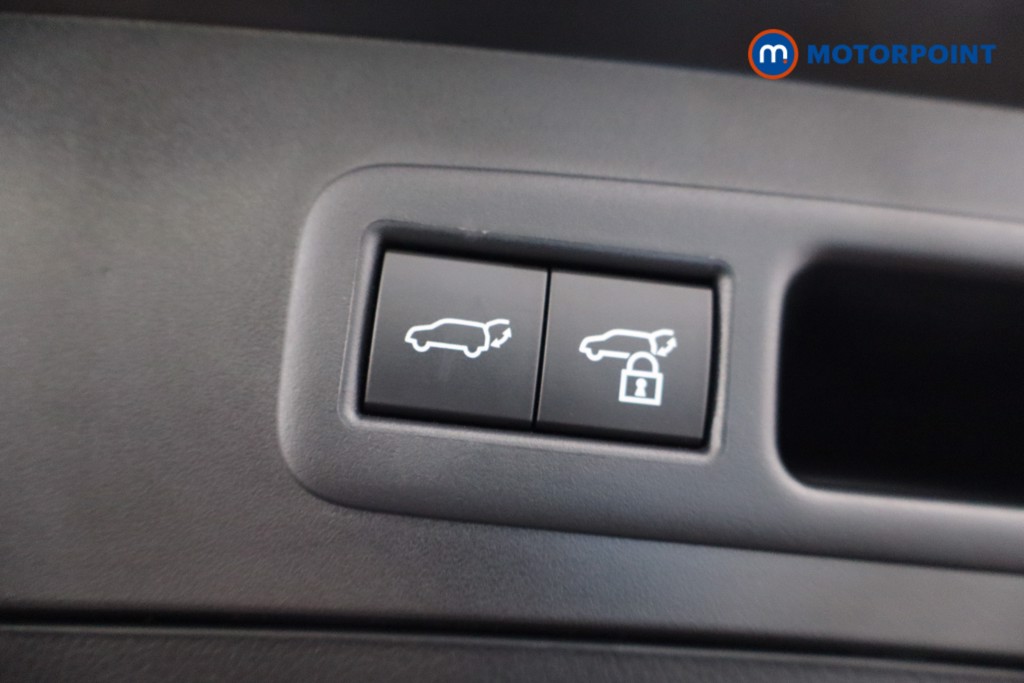 Lexus UX 250H 2.0 5Dr Cvt Without Nav Automatic Petrol-Electric Hybrid SUV - Stock Number (1587773) - 41st supplementary image