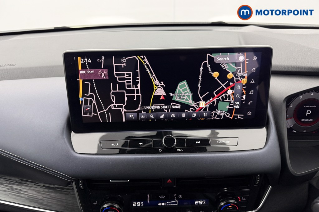 Nissan Qashqai Tekna Automatic Petrol SUV - Stock Number (1587949) - 2nd supplementary image
