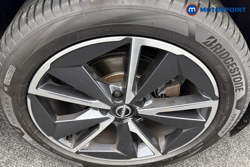 Nissan Qashqai Tekna Automatic Petrol SUV - Stock Number (1587949) - 33rd supplementary image