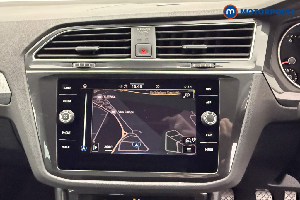 Volkswagen Tiguan Life Manual Petrol SUV - Stock Number (1587994) - 9th supplementary image
