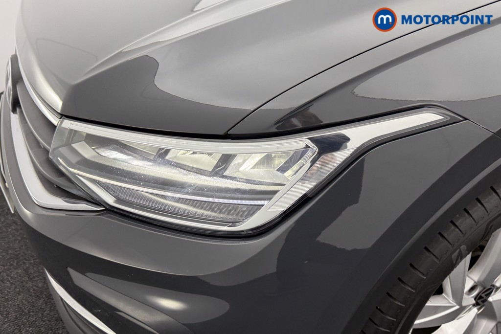 Volkswagen Tiguan Life Manual Petrol SUV - Stock Number (1587994) - 28th supplementary image
