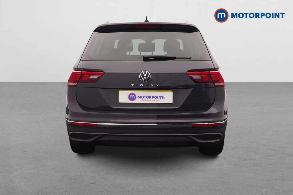 Volkswagen Tiguan Life Manual Petrol SUV - Stock Number (1587994) - Rear bumper