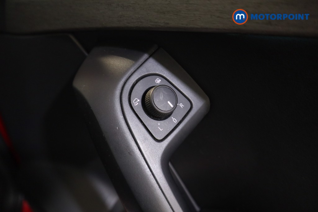 Seat Ateca Xperience Automatic Petrol SUV - Stock Number (1588596) - 14th supplementary image