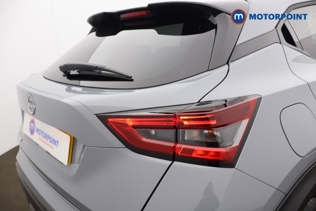 Nissan Juke N-Connecta Automatic Petrol SUV - Stock Number (1588655) - 24th supplementary image
