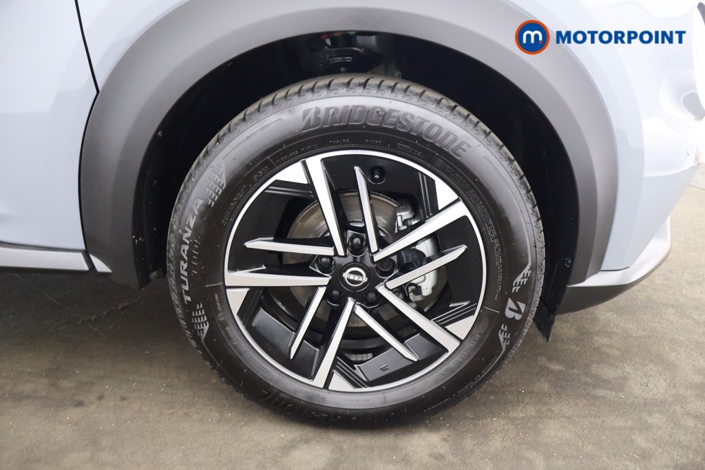 Nissan Juke N-Connecta Automatic Petrol SUV - Stock Number (1588655) - 27th supplementary image