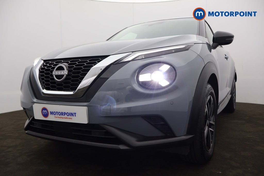 Nissan Juke N-Connecta Automatic Petrol SUV - Stock Number (1588655) - 29th supplementary image