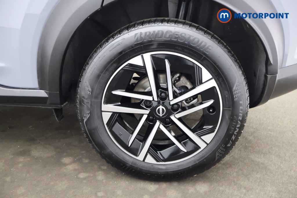 Nissan Juke N-Connecta Automatic Petrol SUV - Stock Number (1588655) - 31st supplementary image
