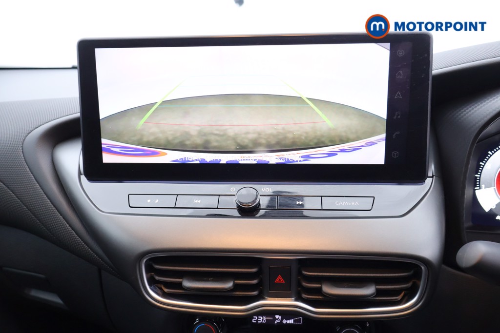 Nissan Juke N-Connecta Automatic Petrol SUV - Stock Number (1588656) - 9th supplementary image