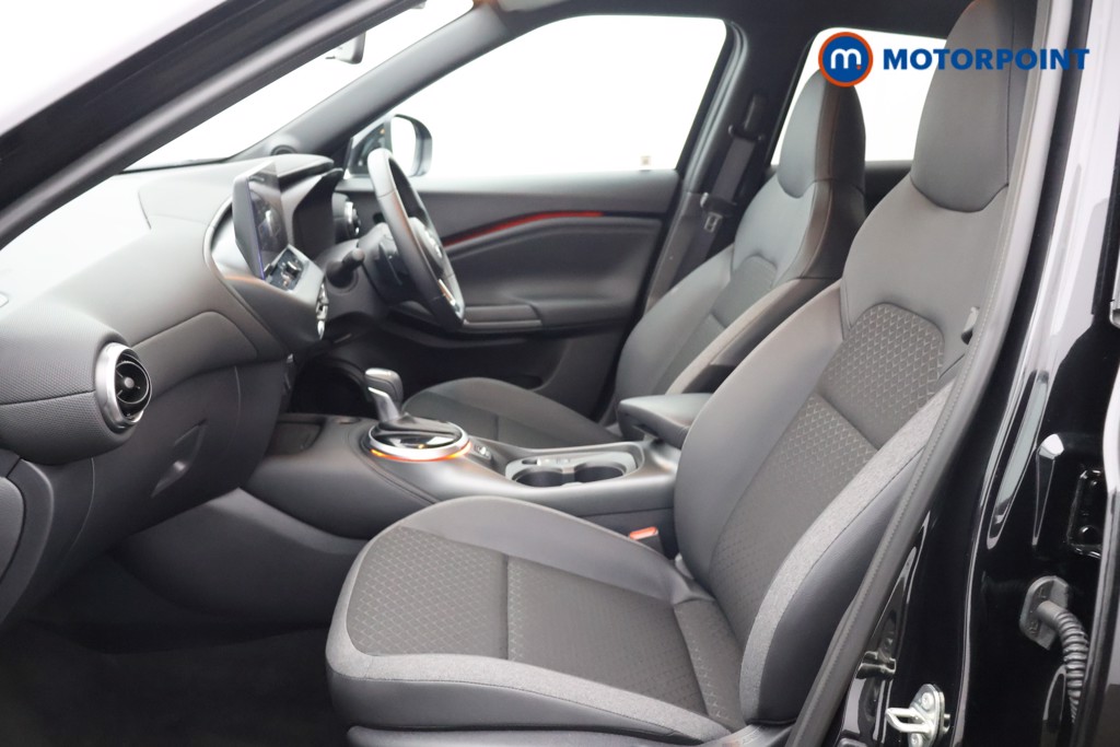Nissan Juke N-Connecta Automatic Petrol SUV - Stock Number (1588656) - 22nd supplementary image