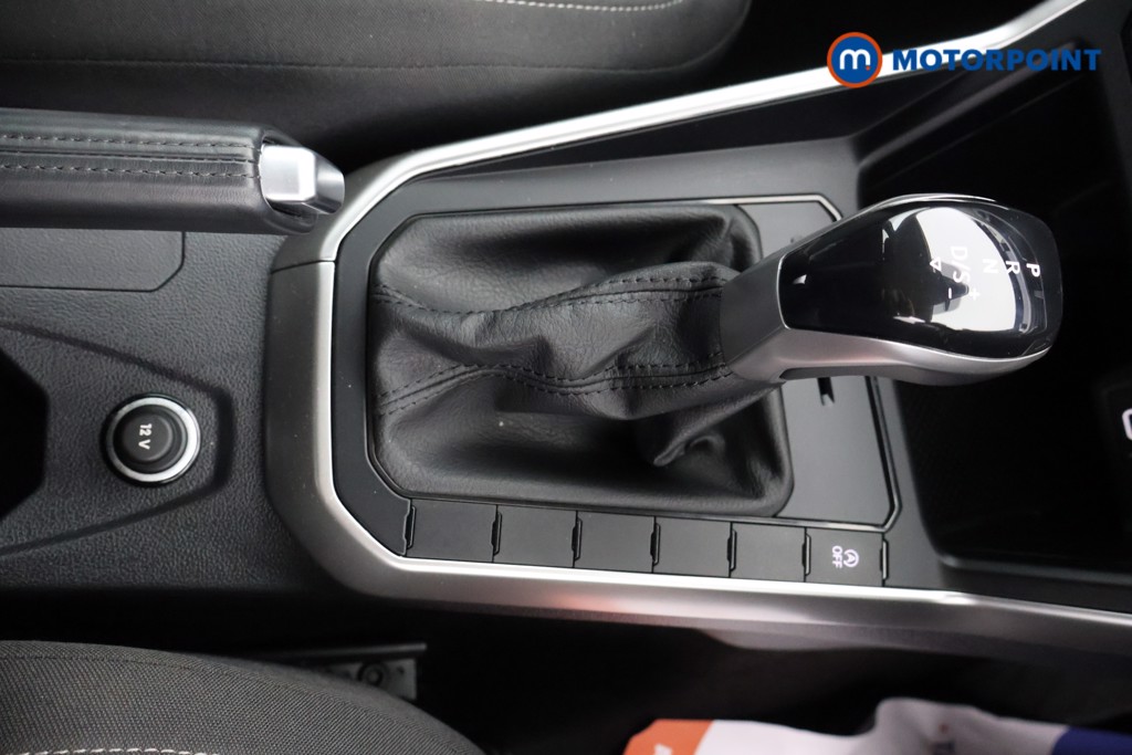 Volkswagen Polo Life Automatic Petrol Hatchback - Stock Number (1588657) - 12th supplementary image