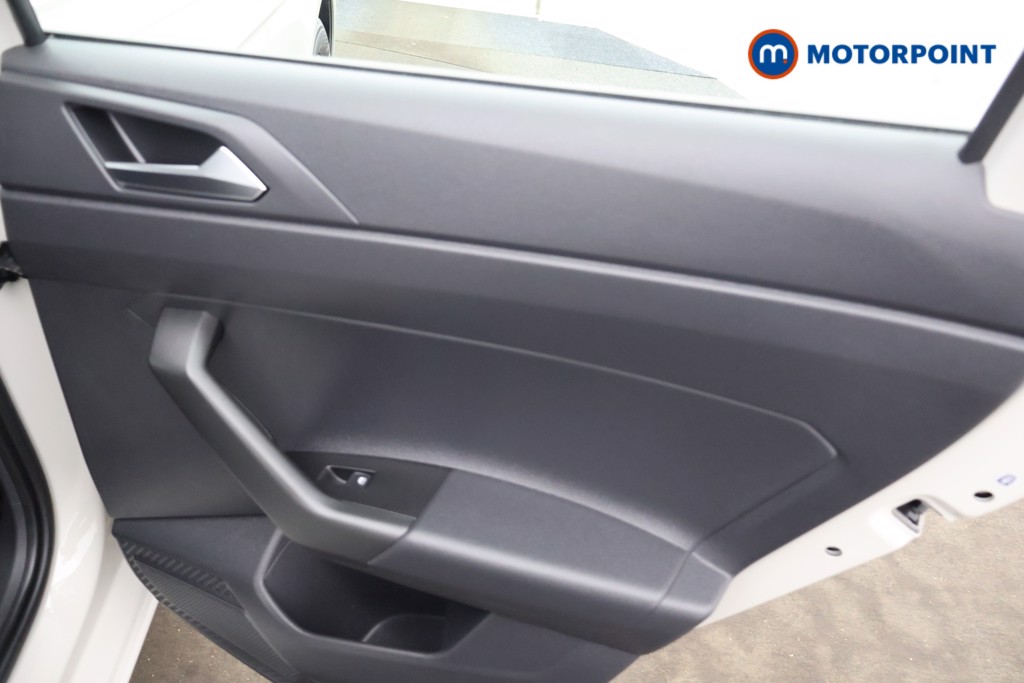 Volkswagen Polo Life Automatic Petrol Hatchback - Stock Number (1588657) - 19th supplementary image