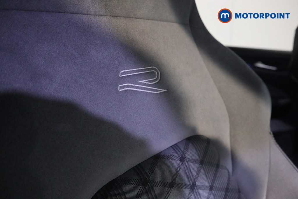 Volkswagen Golf R-Line Manual Petrol Hatchback - Stock Number (1588669) - 15th supplementary image