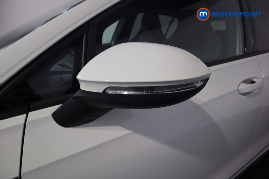 Volkswagen Golf R-Line Manual Petrol Hatchback - Stock Number (1588669) - 29th supplementary image