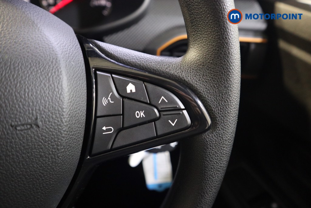 Dacia Sandero Stepway Essential Manual Petrol Hatchback - Stock Number (1588791) - 4th supplementary image