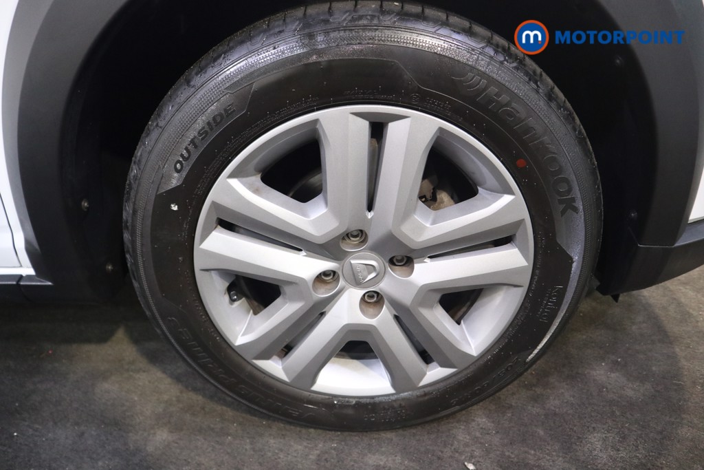 Dacia Sandero Stepway Essential Manual Petrol Hatchback - Stock Number (1588791) - 17th supplementary image