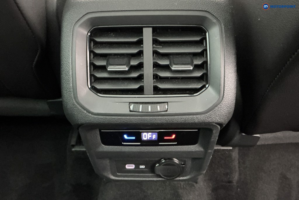 Volkswagen Tiguan R-Line Automatic Petrol SUV - Stock Number (1589040) - 10th supplementary image