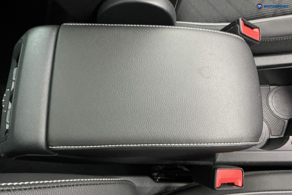 Volkswagen Tiguan R-Line Automatic Petrol SUV - Stock Number (1589040) - 13th supplementary image