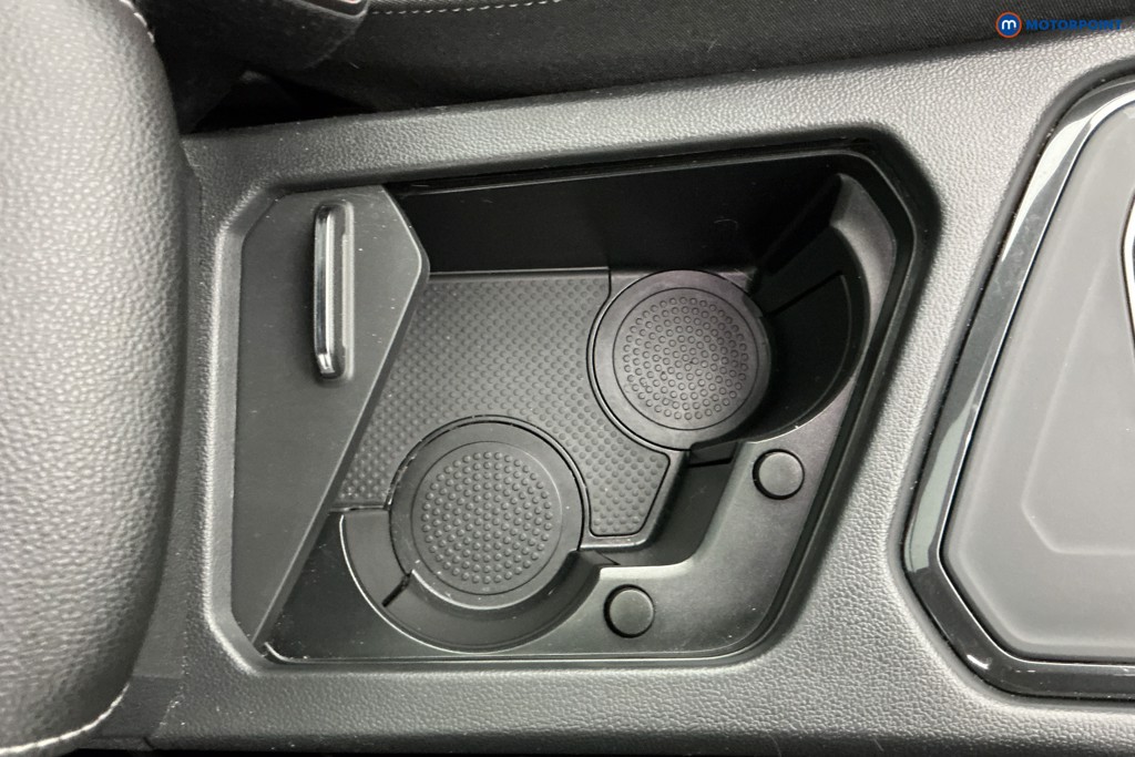 Volkswagen Tiguan R-Line Automatic Petrol SUV - Stock Number (1589040) - 14th supplementary image