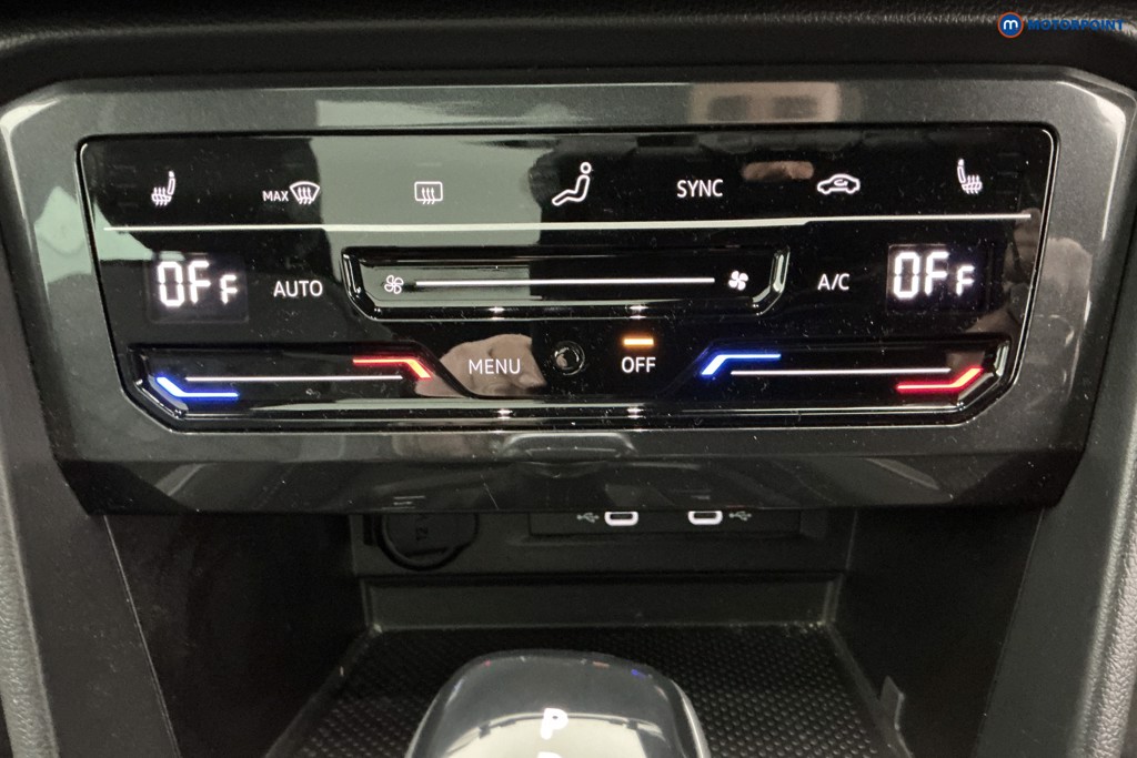 Volkswagen Tiguan R-Line Automatic Petrol SUV - Stock Number (1589040) - 17th supplementary image