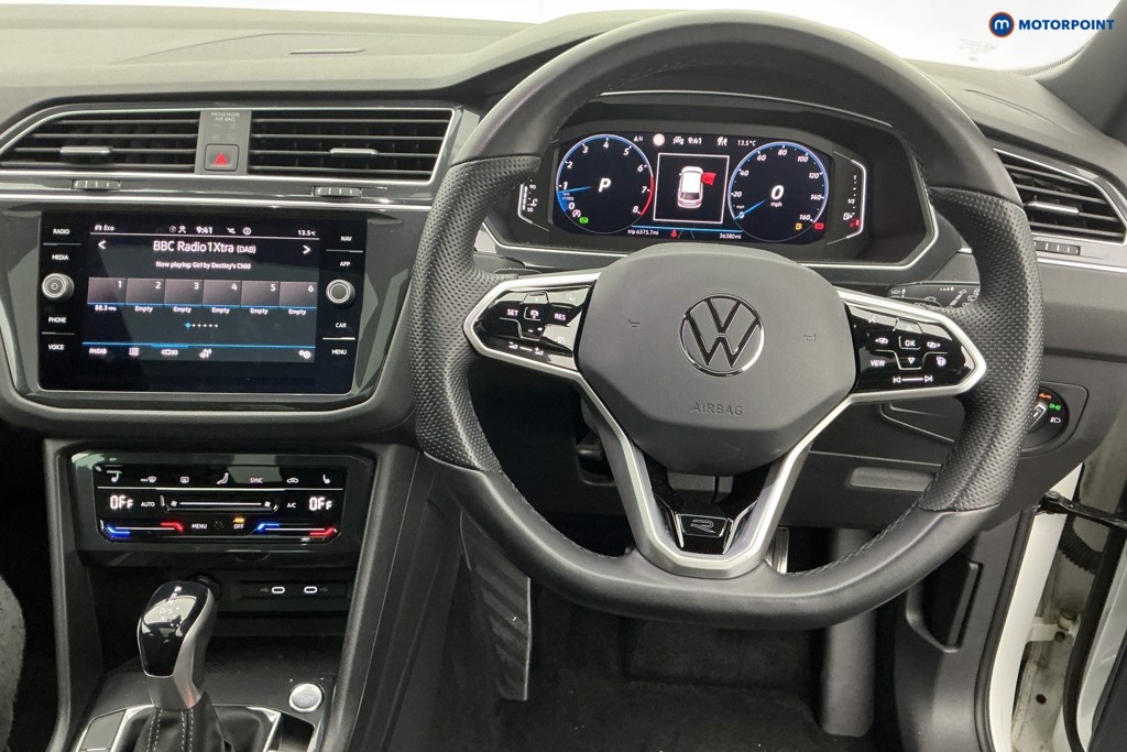 Volkswagen Tiguan R-Line Automatic Petrol SUV - Stock Number (1589040) - 1st supplementary image