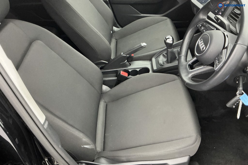 Audi A1 Technik Manual Petrol Hatchback - Stock Number (1589165) - 5th supplementary image