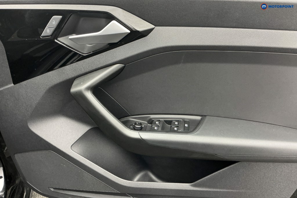 Audi A1 Technik Manual Petrol Hatchback - Stock Number (1589165) - 21st supplementary image