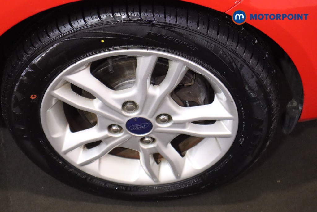 Ford Fiesta Zetec Manual Petrol Hatchback - Stock Number (1589204) - 11th supplementary image