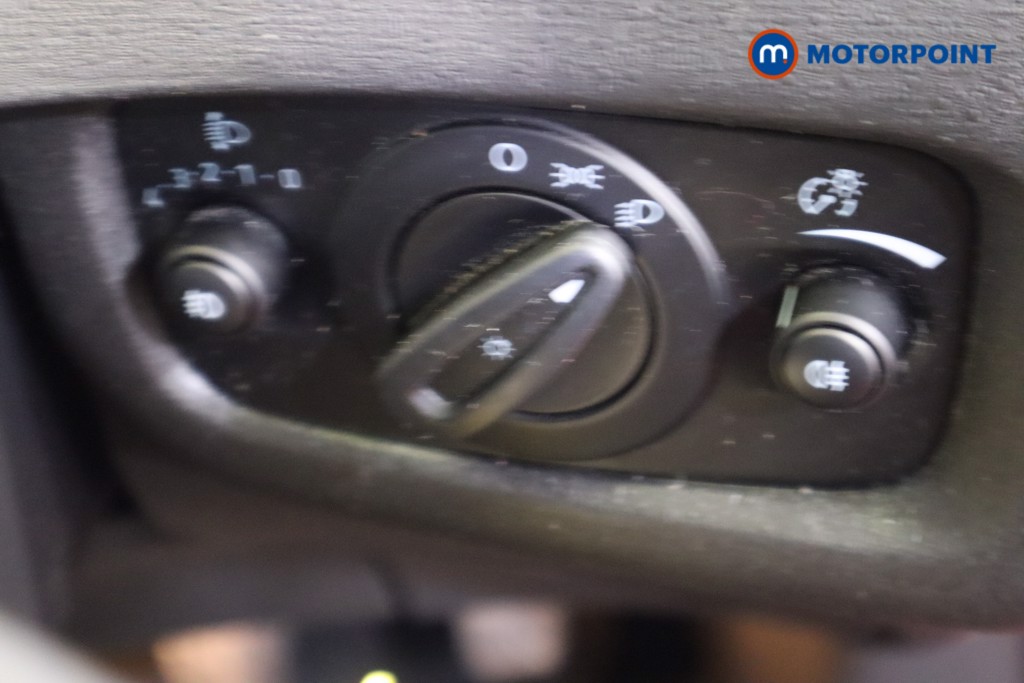 Ford Fiesta Zetec Manual Petrol Hatchback - Stock Number (1589204) - 16th supplementary image