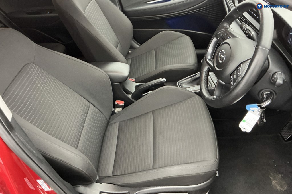 Hyundai I20 Premium Automatic Petrol Hatchback - Stock Number (1589270) - 5th supplementary image