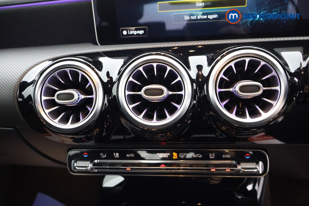 Mercedes-Benz A Class Amg Line Automatic Diesel Saloon - Stock Number (1589300) - 10th supplementary image