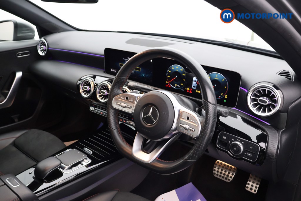 Mercedes-Benz A Class Amg Line Automatic Diesel Saloon - Stock Number (1589300) - 15th supplementary image