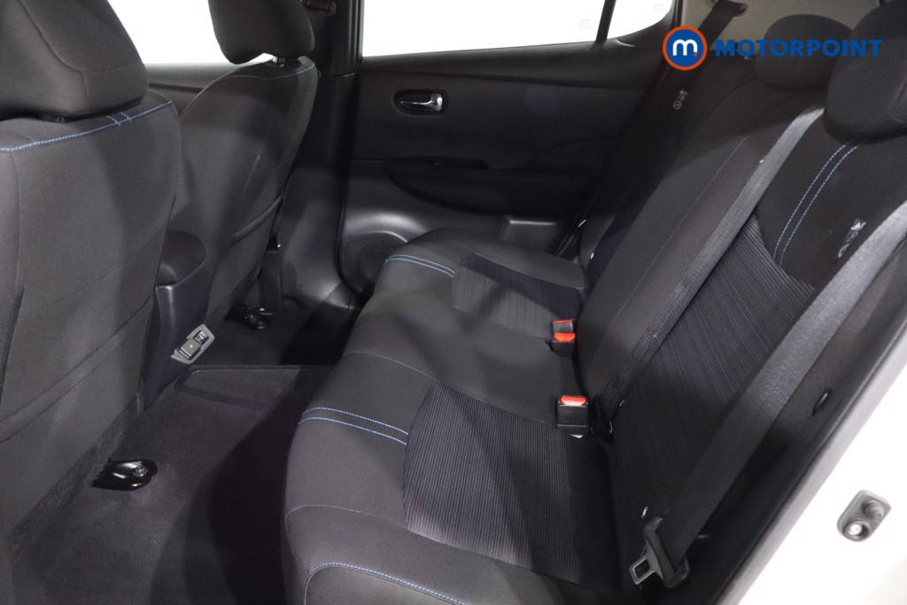 Nissan Leaf N-Connecta Automatic Electric Hatchback - Stock Number (1589320) - 5th supplementary image