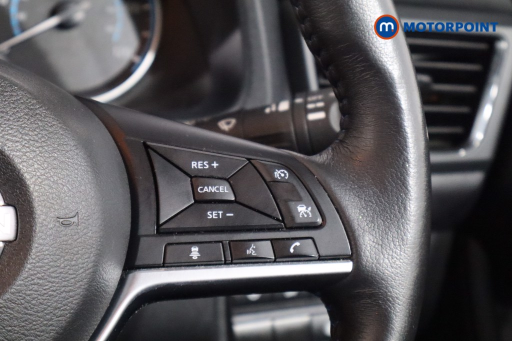 Nissan Leaf N-Connecta Automatic Electric Hatchback - Stock Number (1589320) - 8th supplementary image