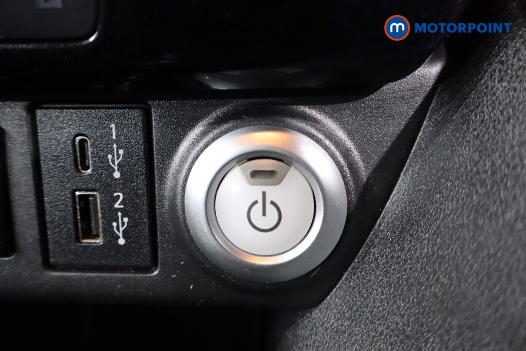 Nissan Leaf N-Connecta Automatic Electric Hatchback - Stock Number (1589320) - 13th supplementary image