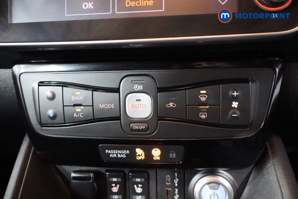 Nissan Leaf N-Connecta Automatic Electric Hatchback - Stock Number (1589320) - 16th supplementary image