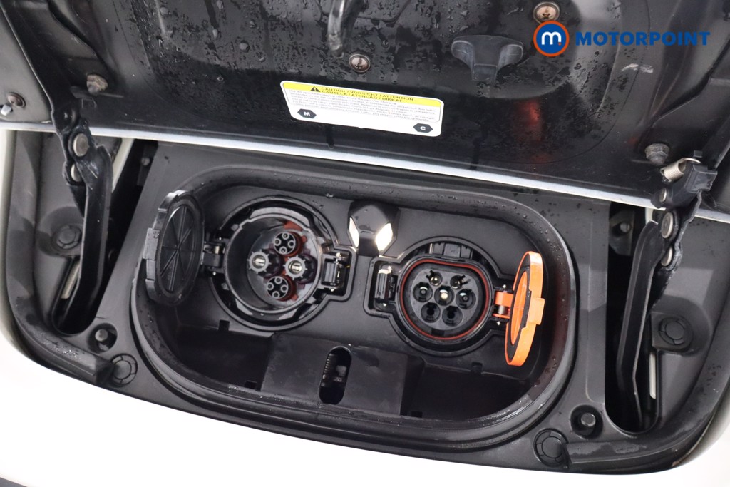 Nissan Leaf N-Connecta Automatic Electric Hatchback - Stock Number (1589320) - 27th supplementary image