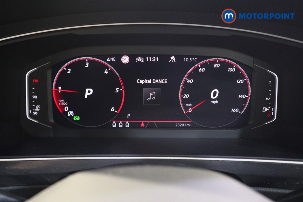 Volkswagen Tiguan R-Line Automatic Diesel SUV - Stock Number (1589322) - 6th supplementary image