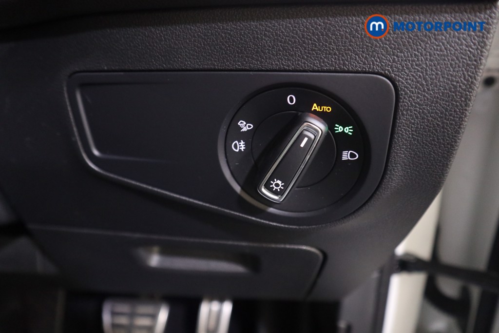 Volkswagen Tiguan R-Line Automatic Diesel SUV - Stock Number (1589322) - 14th supplementary image