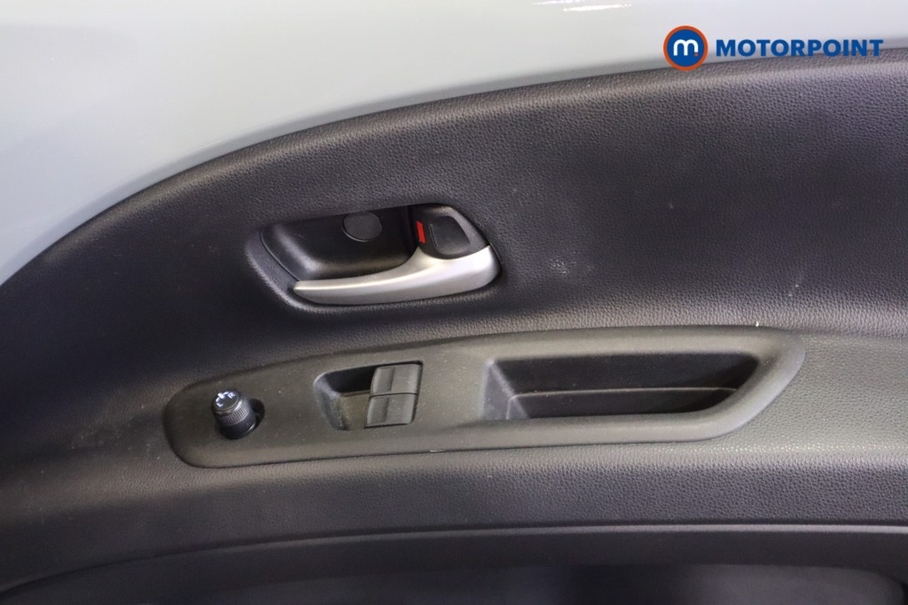 Toyota Aygo X Edge Manual Petrol Hatchback - Stock Number (1589425) - 14th supplementary image