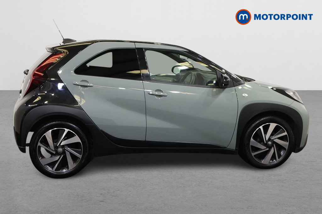 Toyota Aygo X Edge Manual Petrol Hatchback - Stock Number (1589425) - Drivers side