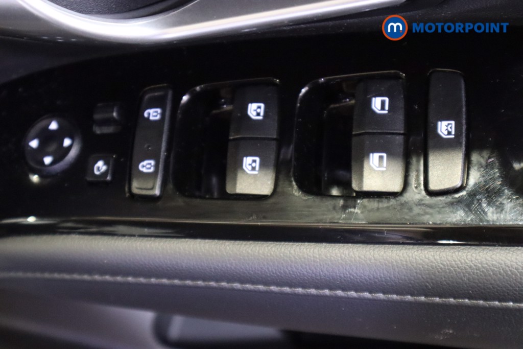 Hyundai Tucson Se Connect Manual Petrol SUV - Stock Number (1589446) - 15th supplementary image