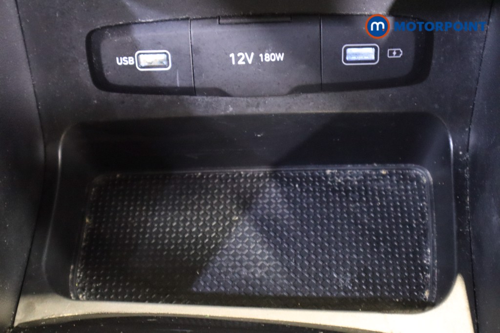 Hyundai Tucson Se Connect Manual Petrol SUV - Stock Number (1589446) - 21st supplementary image